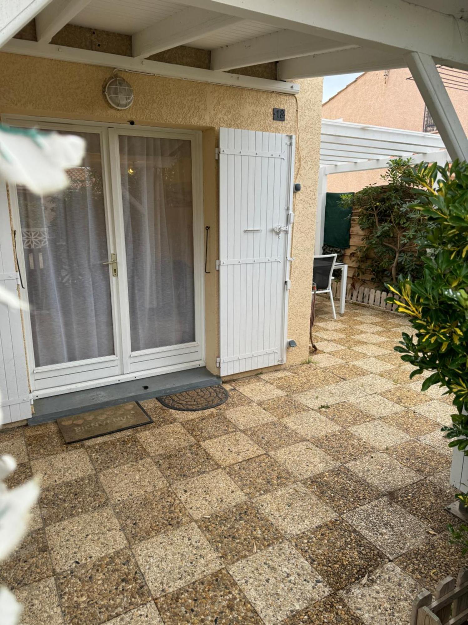 Maison Tout Confort, Bord De Mer Avec Parking Prive Gruissan Kültér fotó
