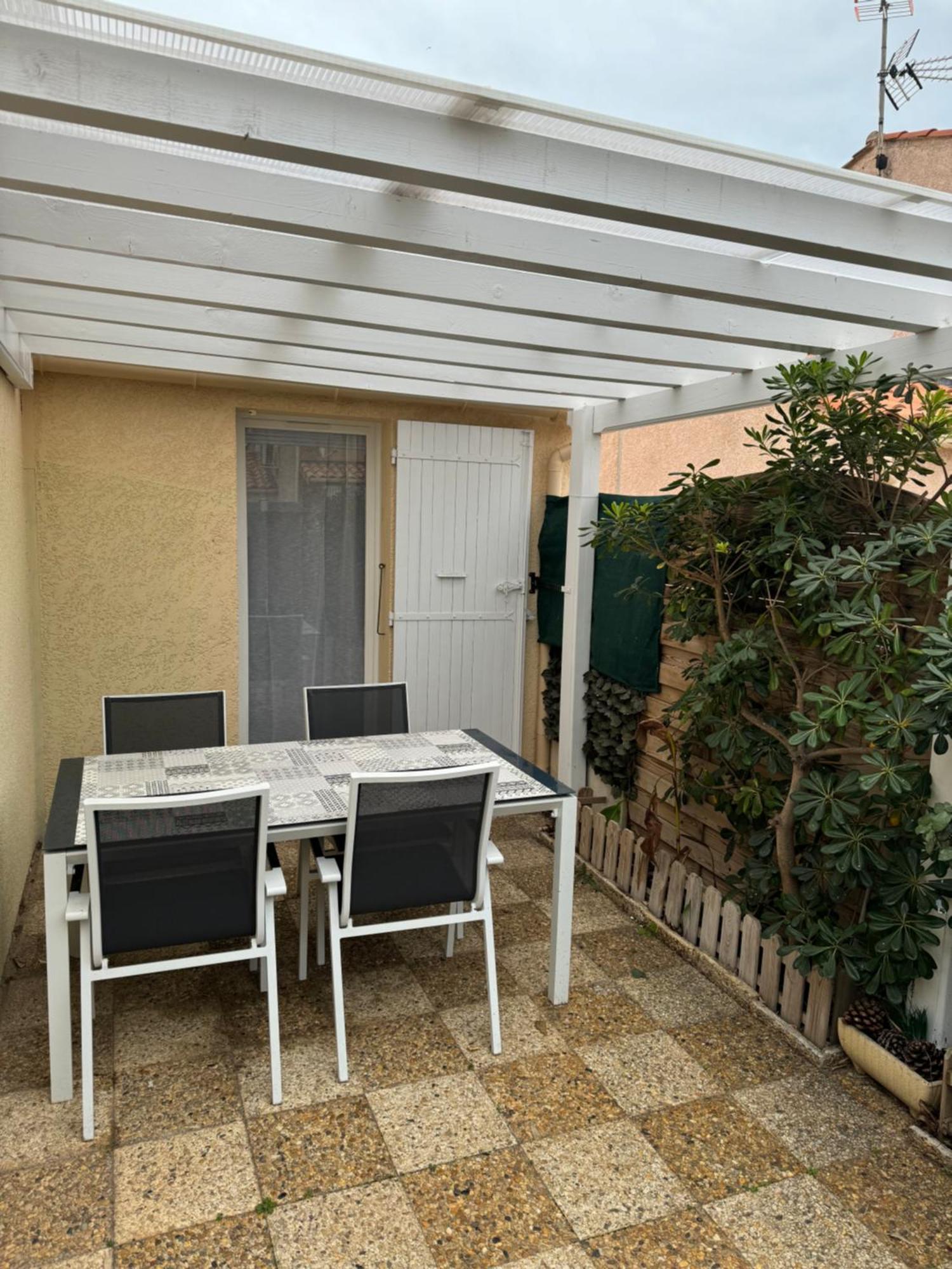 Maison Tout Confort, Bord De Mer Avec Parking Prive Gruissan Kültér fotó